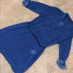 The limited blue dress with belt